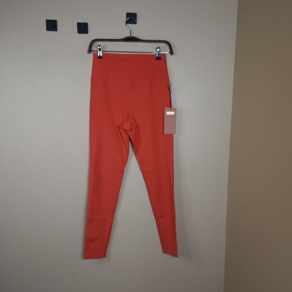 Girlfriend Collective Compressive High-Rise Legging in Tart Size M - Picture 1 of 8